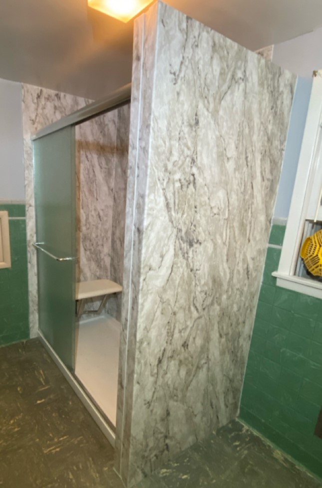  Custom Built Shower & Lightning Walls