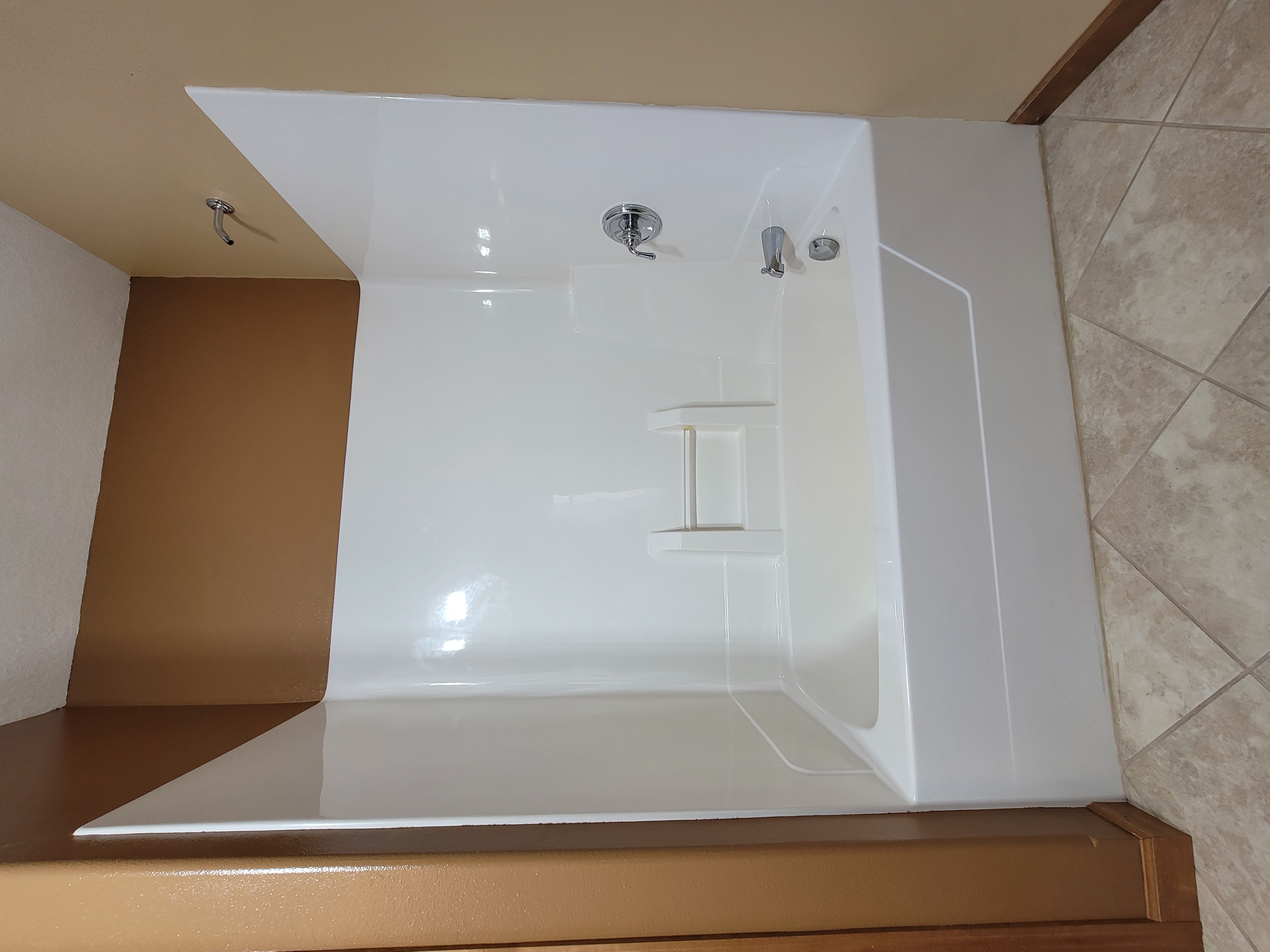 Shower Pan & Walls 