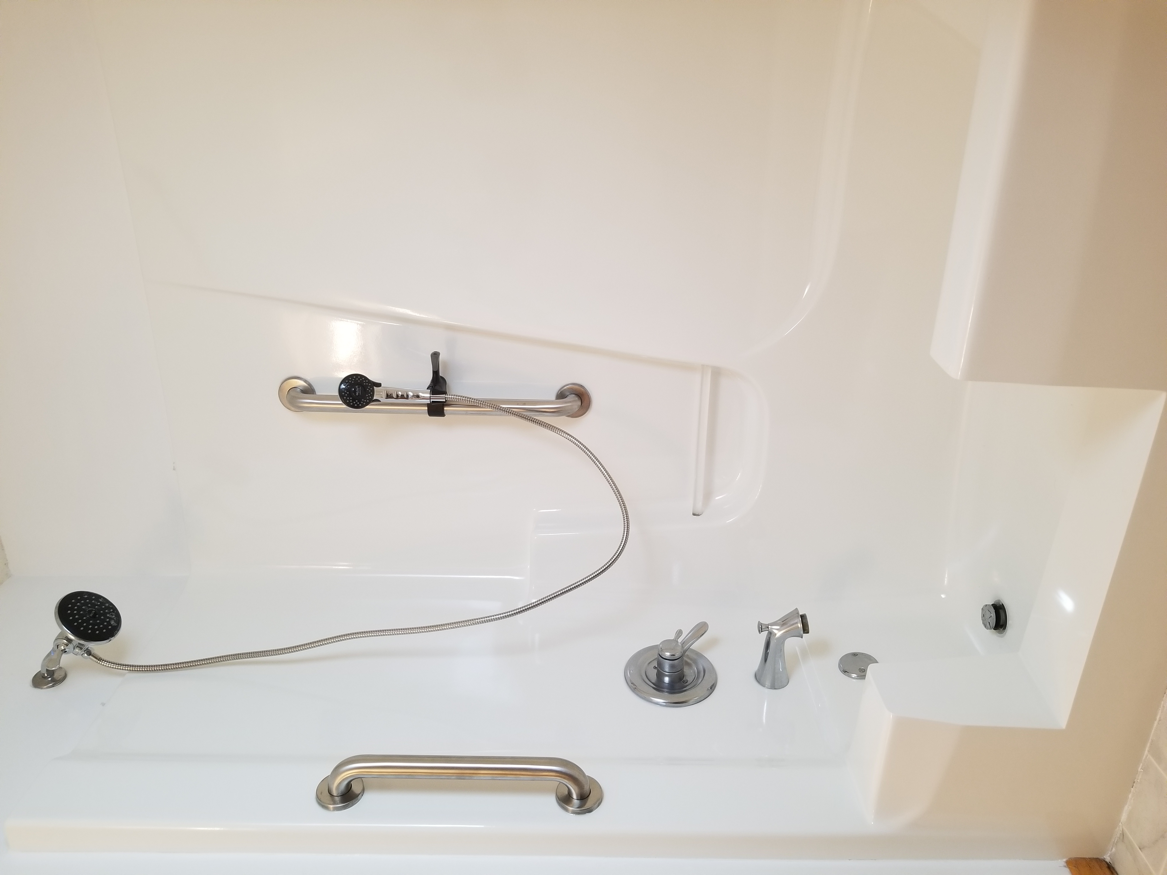 Cut Down, Grab Bars 